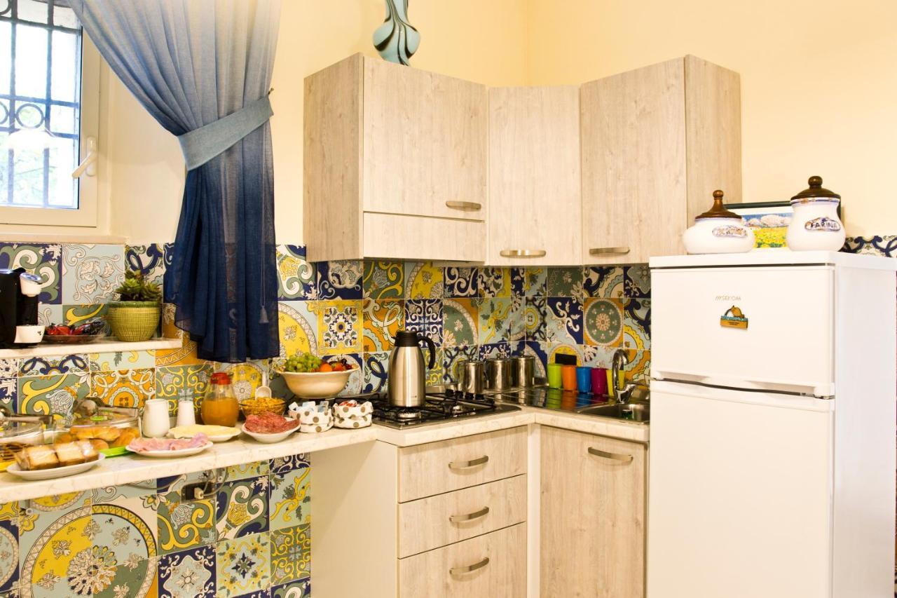 B&B Serena Castellammare di Stabia Exterior photo