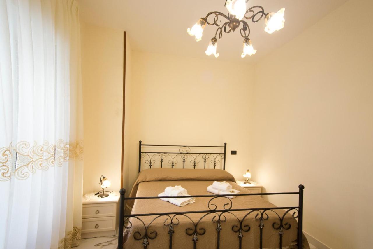 B&B Serena Castellammare di Stabia Exterior photo